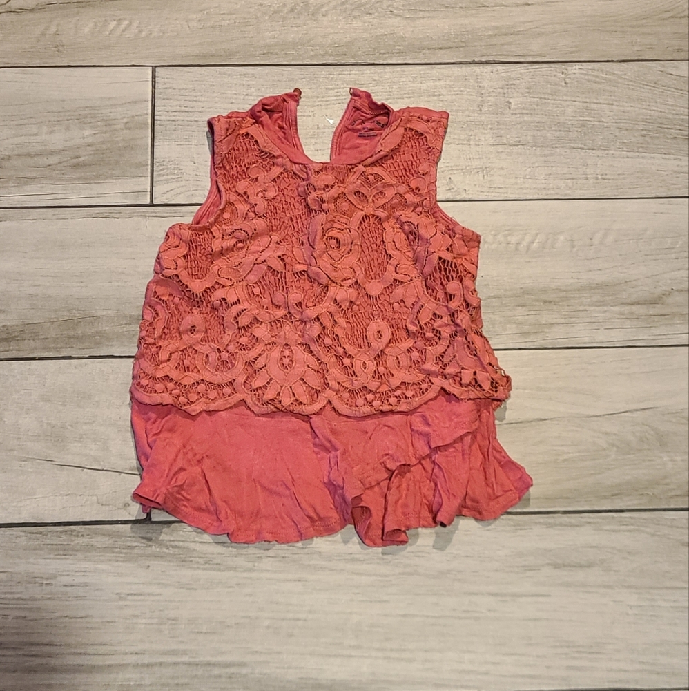 🦔Art Class lace overlay tank🧁